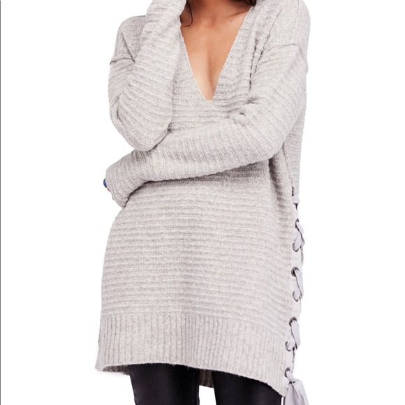 NWT Free People Heart it Laces Sweater in Sky - Picture 5 of 5